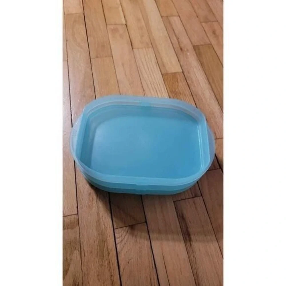 Tupperware Deli Keeper Stackable Storage Set Turquoise Blue 3 Trays Lid Vintage